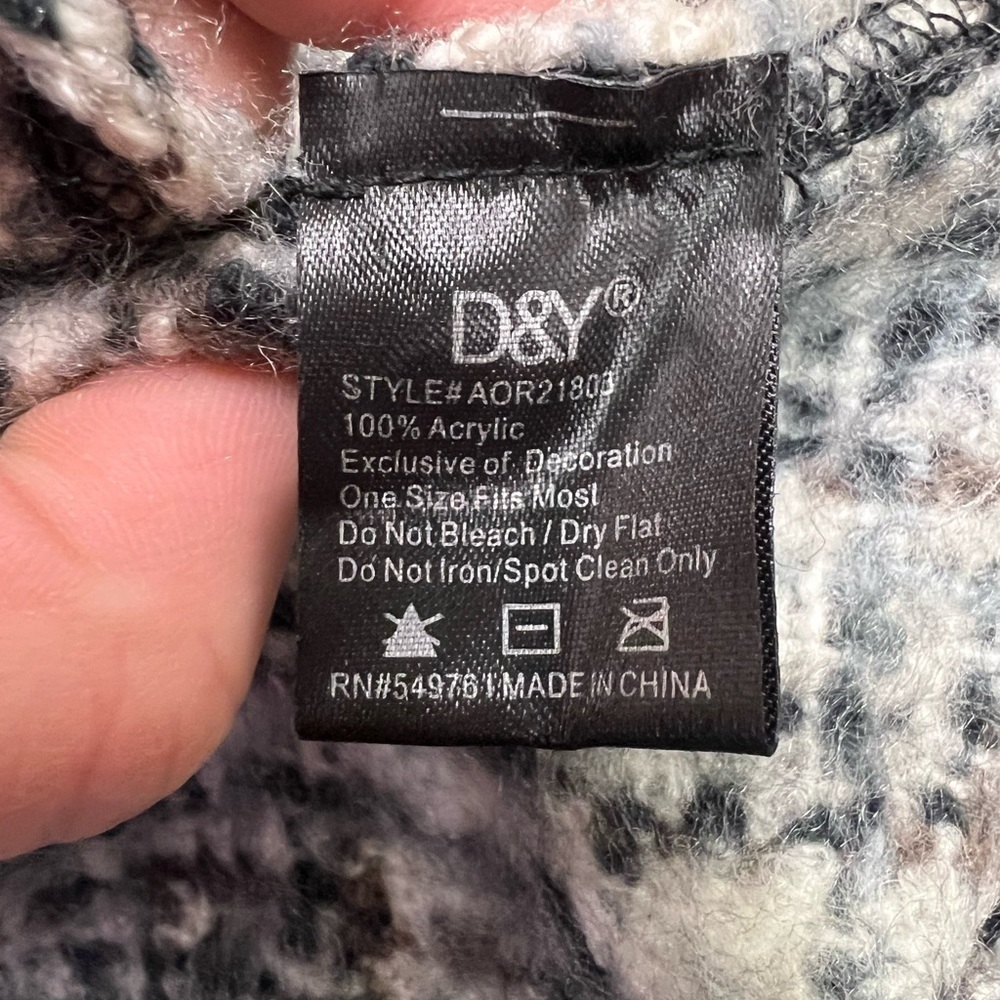 D&Y Gray Oversized Sweater Poncho OS - Picture 7 of 8